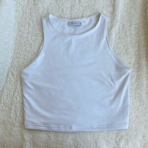 ReoRia tank top white size M
